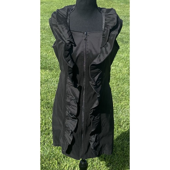 Samuel Dong Dresses & Skirts - Samuel Dong  Dress Front Zipper Moldable Ruffled‎ Belted Taffeta Black Small